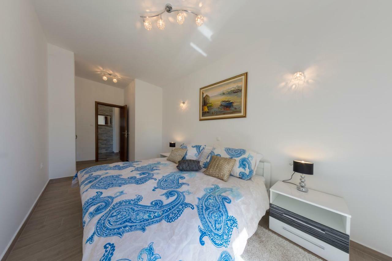 Villa Scolopax Rusticola Skradin With Heated Pool Εξωτερικό φωτογραφία