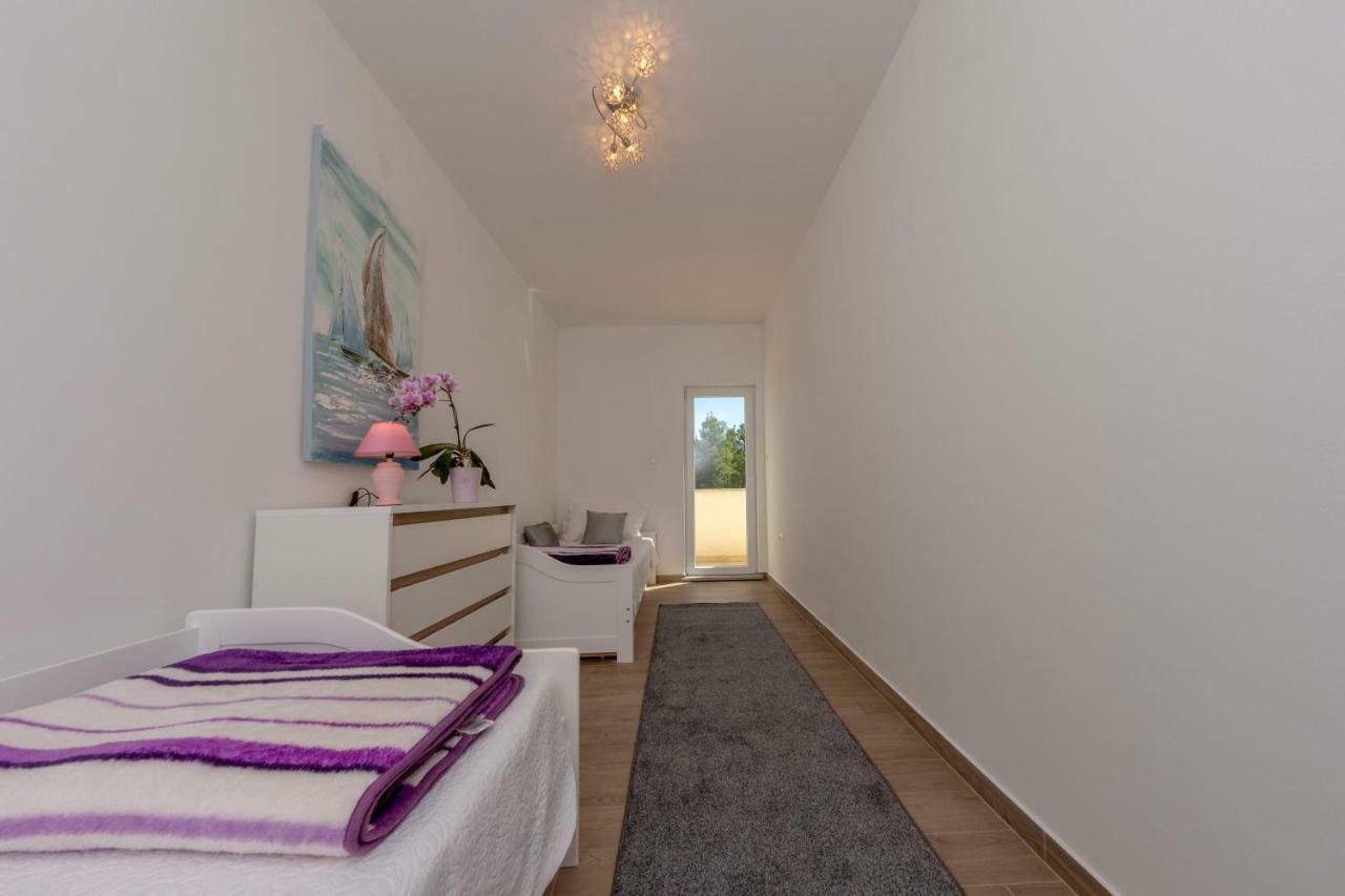Villa Scolopax Rusticola Skradin With Heated Pool Εξωτερικό φωτογραφία
